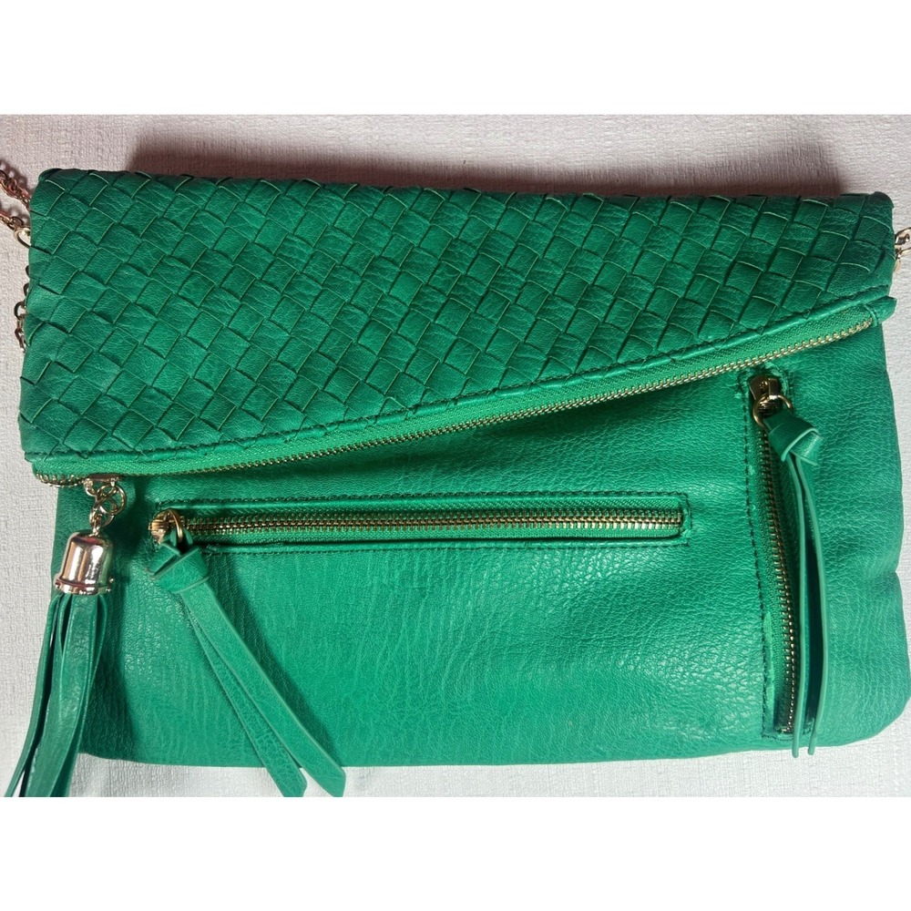 Green Woven Foldover Crossbody Moda Luxe Gold Chain Strap Tassel Zippers